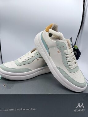 Mykos Women’s Casual Sneakers in Mint & White